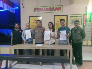 Dua Warga Makassar Berdamai Setelah Berseteru di Media Sosial, Dimediasi di Polsek Manggala Bersama FKPM