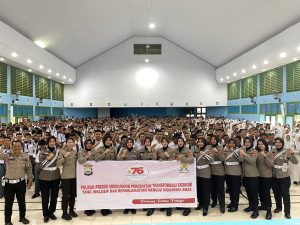 Polwan Polres Palopo Penyuluhan dan Edukasi di SMKN 2 Palopo