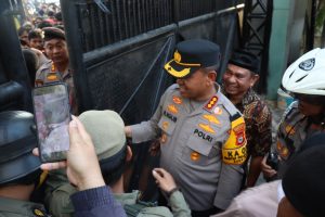 Kapolrestabes Makassar Kawal Aksi Unjuk Rasa Penyampaian Aspirasi di DPRD Sulsel