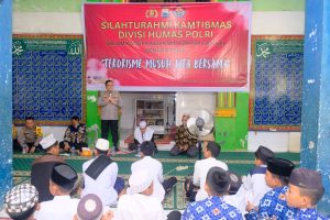 Divisi Humas Polri Kunjungi Pesantren di Maros, Hadirkan Mantan Narapidana Terorisme