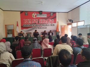 Bawaslu Kota Makassar Gelar Rakor Bahas Evaluasi Pendaftaran Pengawas TPS untuk Pilkada 2024