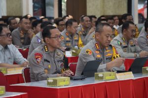 Kapolrestabes Makassar Hadiri Commander Wish Kapolda Sulsel