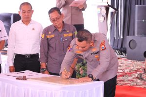 Peresmian Kantor Polsek Dua Pitue: Kapolres Sidrap dan Pj Bupati Sinergikan Keamanan Daerah