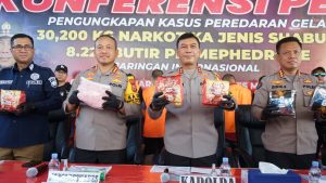 Satuan Reskrim Narkoba Polrestabes Makassar Ungkap Peredaran 30,200 Kg Sabu Jaringan Internasional