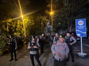 Personil Polrestabes Makassar Pengamanan Debat Kedua Pilkada Luwu