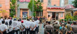 Jelang Pemungutan Suara Pilkada Serentak 2024, Kapolsek Tamalate Pimpin Apel Kesiapsiagaan Linmas