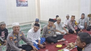 Kapolrestabes Makassar Safari Subuh di Masjid At-Taubah, Imbau Jaga Kamtibmas Jelang Pilkada 2024