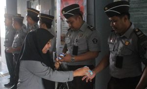 Kepala Rutan Kelas I Makassar Gelar Tes Urin Mendadak untuk Pegawai