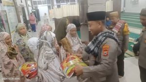 Kapolrestabes Makassar Safari Subuh Sampaikan Pesan Kamtibmas Menjelang Tahun Baru 2025