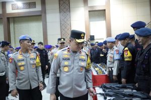 Cegah Penyalahgunaan, Wakapolda Sulsel Lakukan Pemeriksaan Senjata Api dan Amunisi Personel