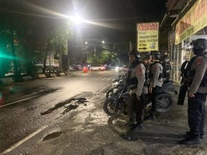 Polrestabes Makassar Patroli Rutin Ciptakan Kan di Tengah Masyarakat