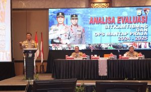 Kapolda Sulsel Pimpin Rapat Anev Siskamtibmas dan Operasi Mantap Praja Pallawa 2024-2025 Pilkada Serentak