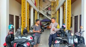 Cegah Gangguan Keamanan, Bhabinkamtibmas Tamalanrea Jaya Beri Arahan ke Pengelola Kos