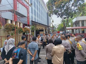 Apel Pagi Polsek Ujung Pandang, Kapolsek Ajak Anggota Jadi Teladan Masyarakat