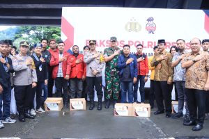 Polrestabes Makassar Gelar Bakti Sosial Polri Presisi Sambut Ramadhan 1446 H