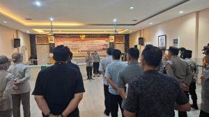 Kasat Binmas Polrestabes Makassar Pimpin Apel, Tekankan Literasi Digital dan Citra Polri