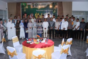 Kapolrestabes Makassar Halal Bi Halal Idul Fitri 1446 H di Kediaman Kapolda Sulsel