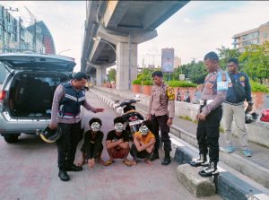 Polisi Amankan Kelompok Pemuda Pelaku Tawuran Usai Sholat Subuh