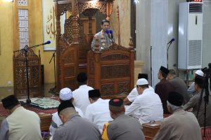 Subuh Keliling Kapolrestabes Makassar di Masjid Jamiul Ihsan, Sampaikan Pesan Kamtibmas Jelang Idul Fitri
