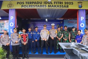 Kapolrestabes Makassar Cek Pos Terpadu Operasi Ketupat 2025, Arus Balik Lebaran di Makassar Terpantau Lancar