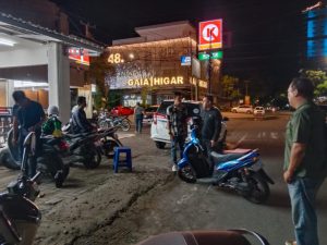 Personel Opsnal Reskrim Polsek Mariso Intensifkan Patroli Pasca Lebaran Idul Fitri 1446 H