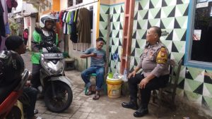 Bhabinkamtibmas Polsek Mamajang Aktif Patroli dan Himbau Warga Jaga Kamtibmas