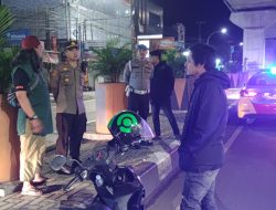 Cegah Gangguan Kamtibmas dan Kejahatan Malam Hari, Kapolsek Panakkukang Pimpin Patroli