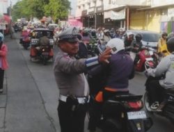 Gatur Lalin di Perempatan Antang Raya, Polsek Manggala Pastikan Kelancaran Arus Kendaraan