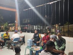 Bhabinkamtibmas Bakung Ajak Warga Jaga Kamtibmas Lewat Pemantauan Wilayah dan Sambang Warga