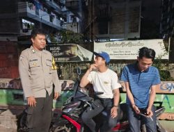 Sambangi Warga Bhabinkamtibmas Memberikan Edukasi dan Himbauan Kamtibmas