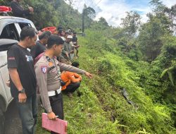 Xpander Tergelincir di Tikungan Jalur Palopo–Toraja, Pengemudi Luka-Luka