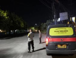Cegah Gangguan Kamtibmas, Polsek Tamalanrea Laksanakan Patroli Mobile Dini Hari
