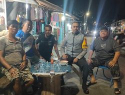 Pantau Wilayah Binaan, Bhabinkamtibmas Kelurahan Rappokalling Sambang Warga