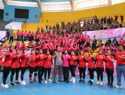 Turnamen Voli Bhayangkari Cup Meriah, Polrestabes Makassar Unjuk Gigi di Babak Empat Besar