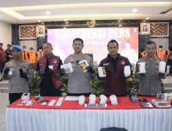 Kurir Gunakan Aplikasi Online, Polrestabes Makassar Ungkap Peredaran 13,3 Kg Sabu Jaringan Internasional