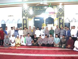 Safari Subuh, Kapolrestabes Makassar Pererat Silaturahmi dengan Warga