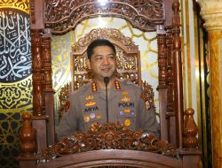 Safari Subuh Kapolrestabes Makassar, Warga Diajak Bimbing Generasi Muda dengan Akhlak Baik
