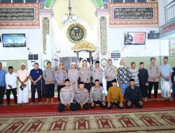 Kombes Pol Arya Perdana Sampaikan Pesan Keamanan dalam Safari Subuh