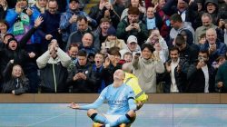 Haaland Cetak Brace, Manchester City Libas Manchester United