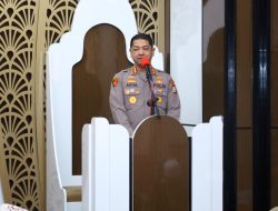 Kapolrestabes Makassar Ajak Warga Bijak Bermedia Sosial Saat Safari Subuh