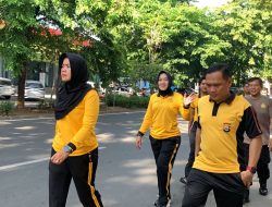 Polsek Panakkukang Gelar Olahraga Bersama, Wujudkan Personel Sehat dan Kompak