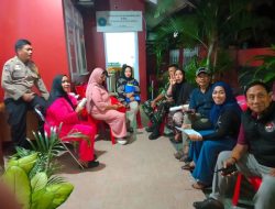 Jelang Pemilihan RT/RW, Bhabinkamtibmas Tamamaung Sambangi Warga dan Berikan Pesan Kamtibmas