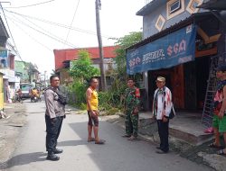 Antisipasi Bahaya Pohon Tua, Bhabinkamtibmas Polsek Tamalate Kawal Pemotongan Pohon
