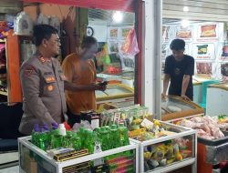 Pastikan Aman, Kapolsek Biringkanaya Pantau Suasana Aktivitas Pedagang di Kawasan Pasar Daya