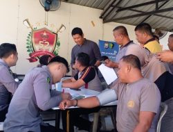 Jaga Kesehatan Personel, Polsek Biringkanaya Gelar Pemeriksaan Berkala