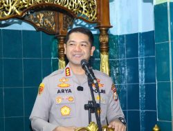 Safari Subuh, Kapolrestabes Makassar Tekankan Peran Keluarga Lindungi Anak dari Bahaya Tawuran dan Narkoba