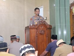 Peran Orang Tua Penting Cegah Geng Motor, Tawuran dan Balap Liar, Pesan Kapolrestabes Makassar saat Safari Subuh