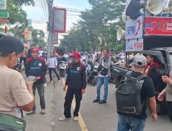 Kapolsek Ujung Pandang Kawal Aksi May Day di Karebosi