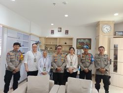 Kapolsek Ujung Pandang Silaturahmi di RS Stella Maris, Perkuat Sinergi Kamtibmas