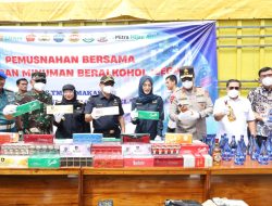 Kapolda Sulsel Hadiri Pemusnahan Rokok dan Minuman Beralkohol Ilegal oleh Kanwil DJBC Sulbagsel